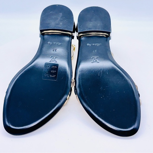 Authentic Louis Vuitton Save The Last Dance Flat Sandals 7 EUC / Like New - Picture 9 of 10